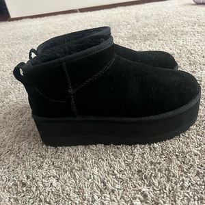 UGG ultra mini platform boots